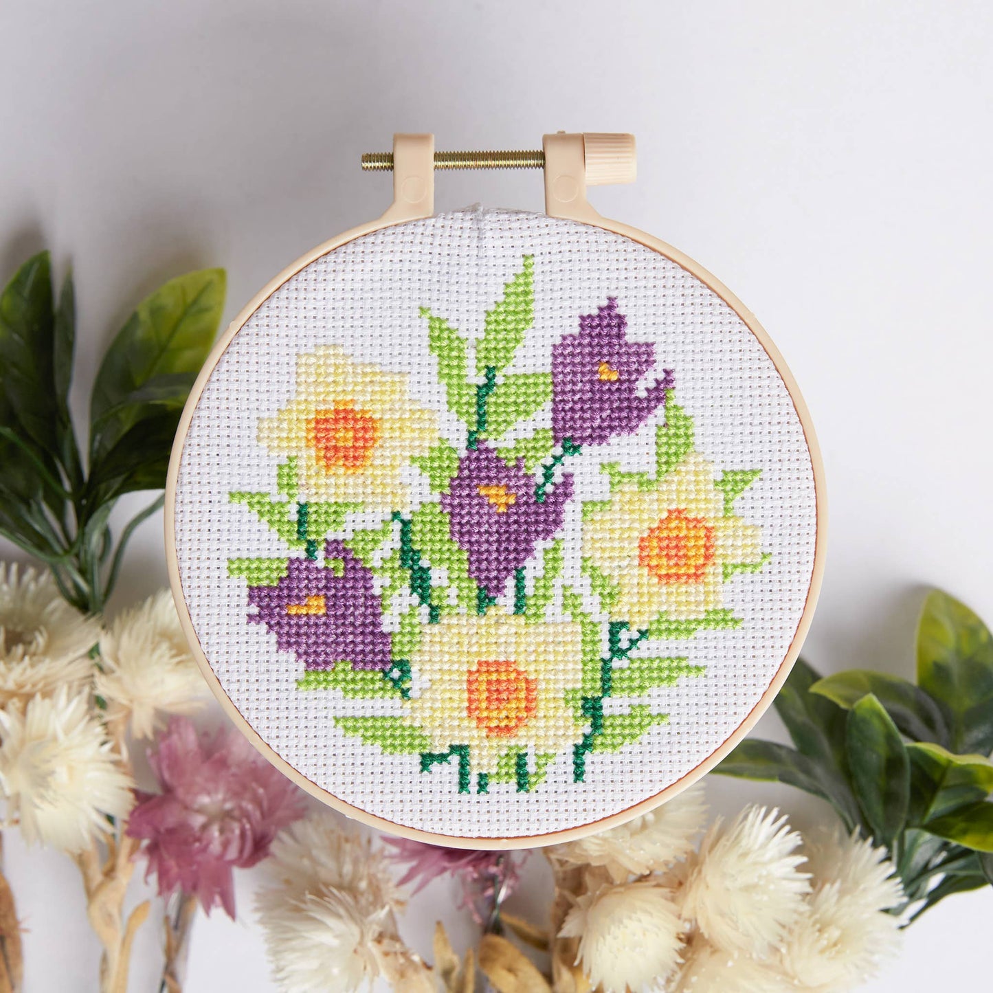 Simply Make Cross Stitch Craft Kit Daffodils & Crocus Design
