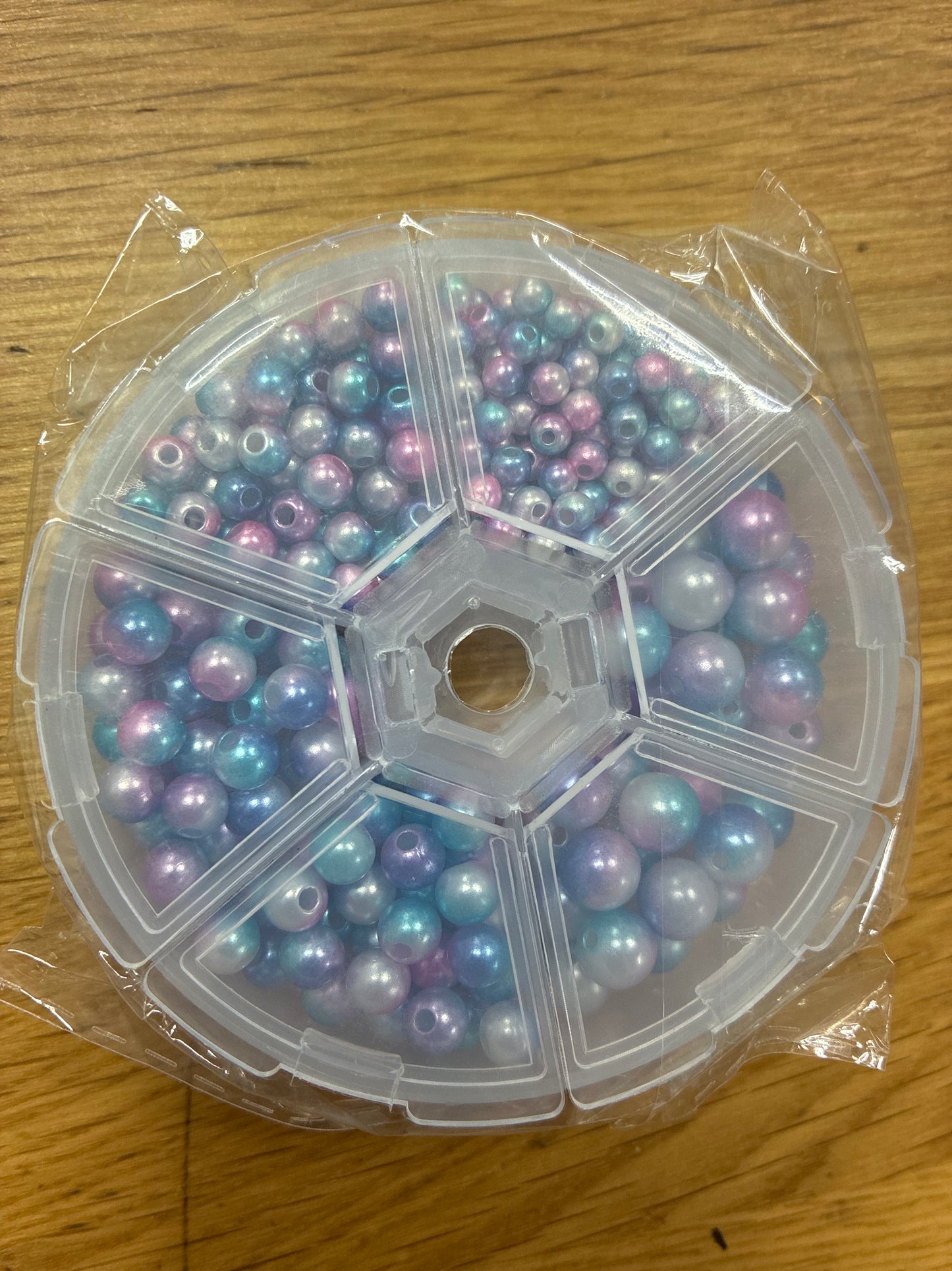 Beads set/kit/box/pouch/bag