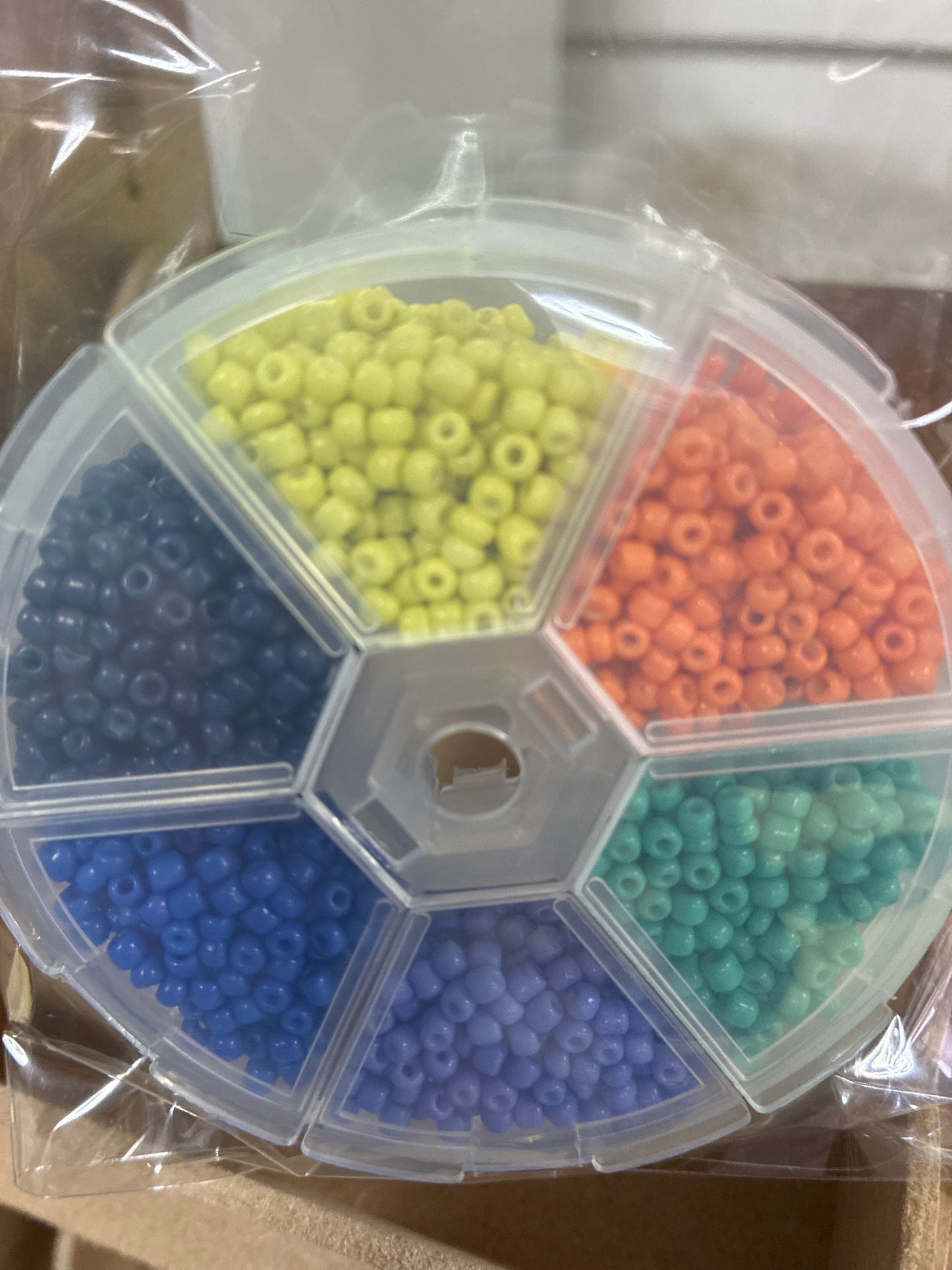 Bead 6 pockets box