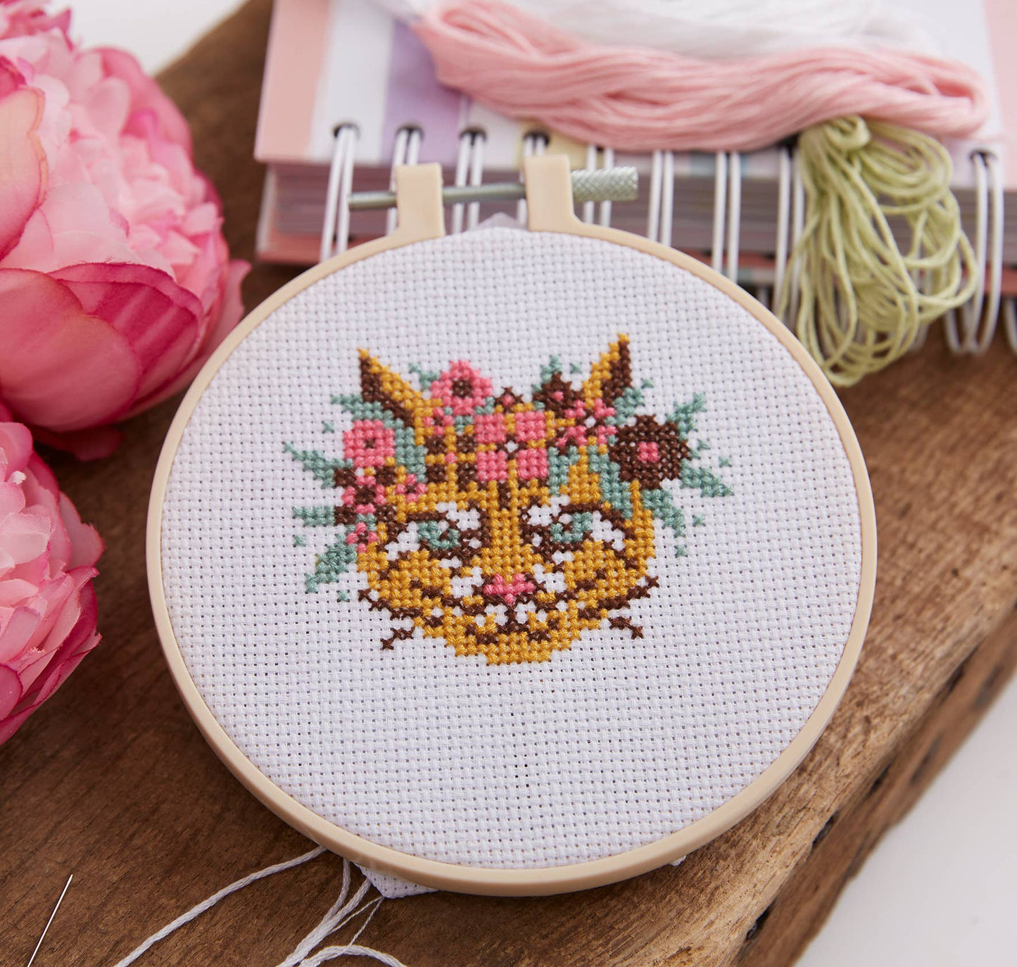 Simply Make Cross Stitch Kit - Flora Cat