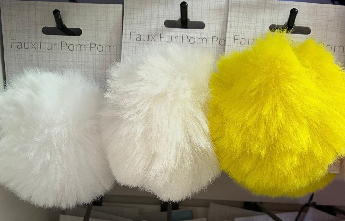 Fluffy Pom Pom Faux with ribbon