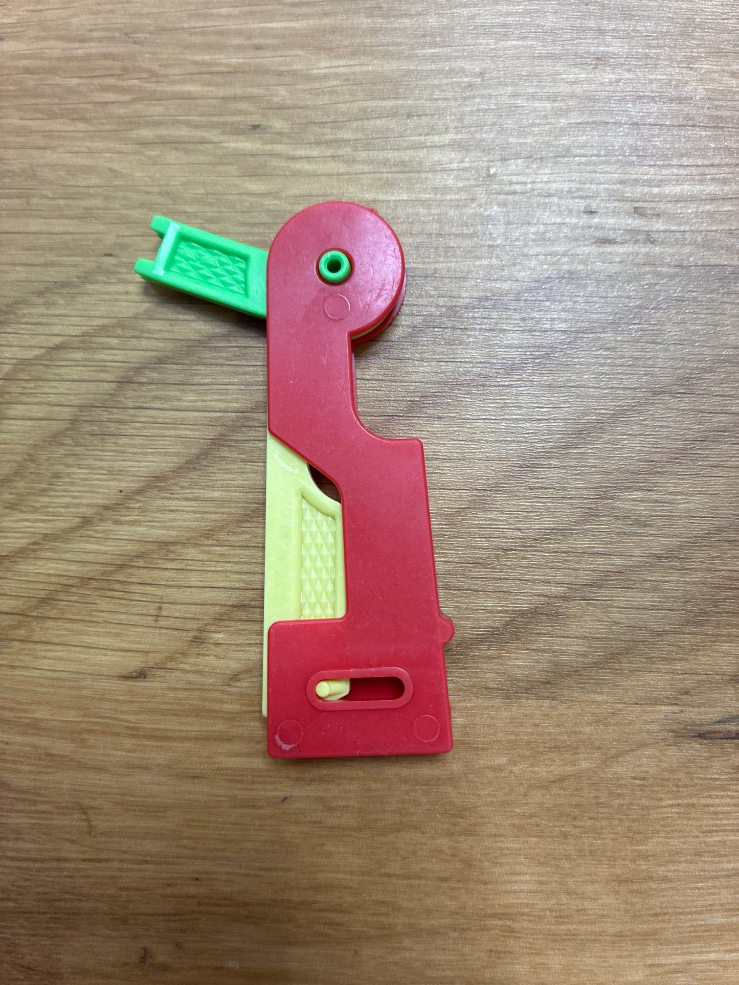 Sewing Accessories /box/container/sewing needle/pins/snips