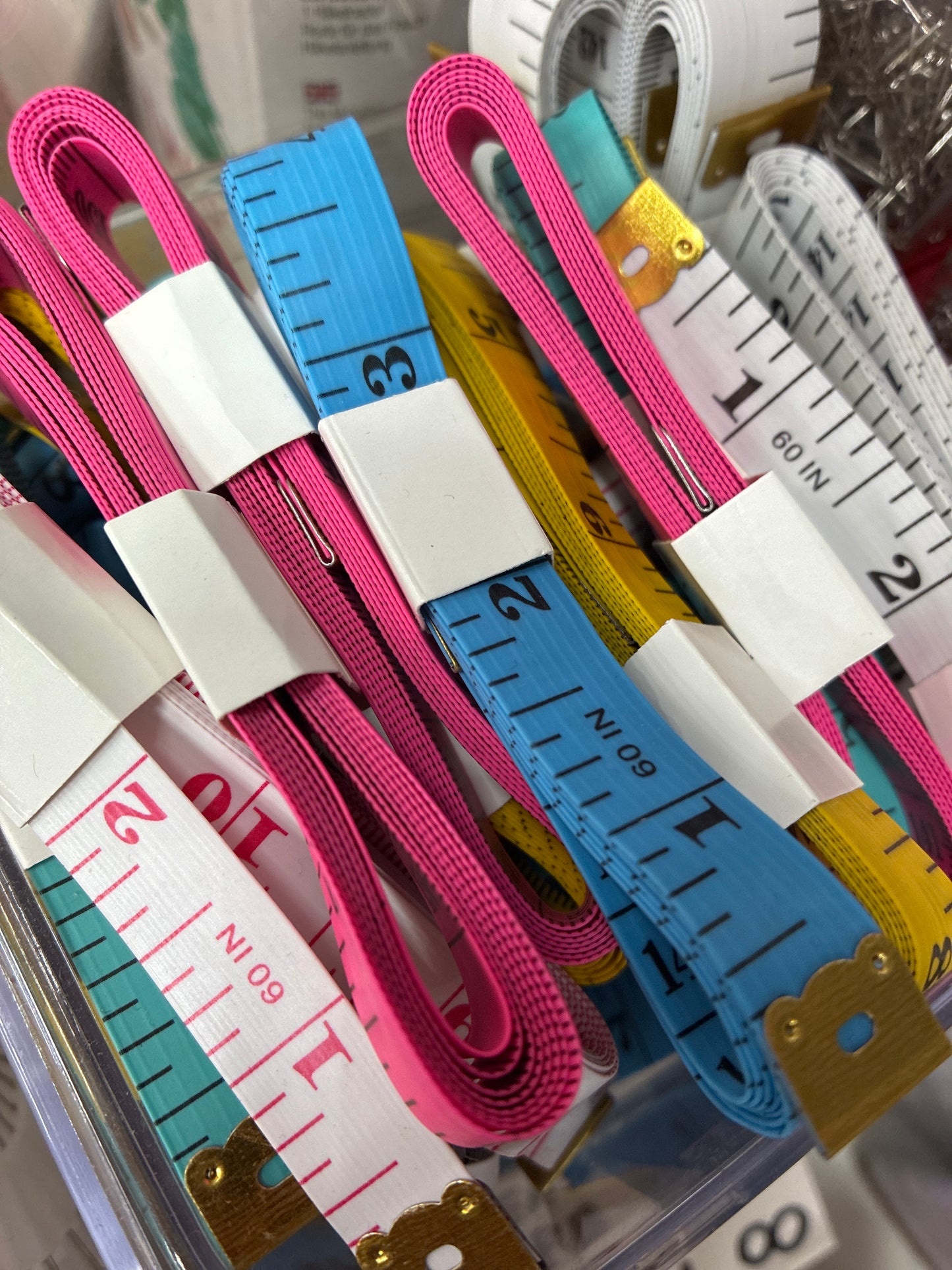 Sewing Accessories /box/container/sewing needle/pins/snips