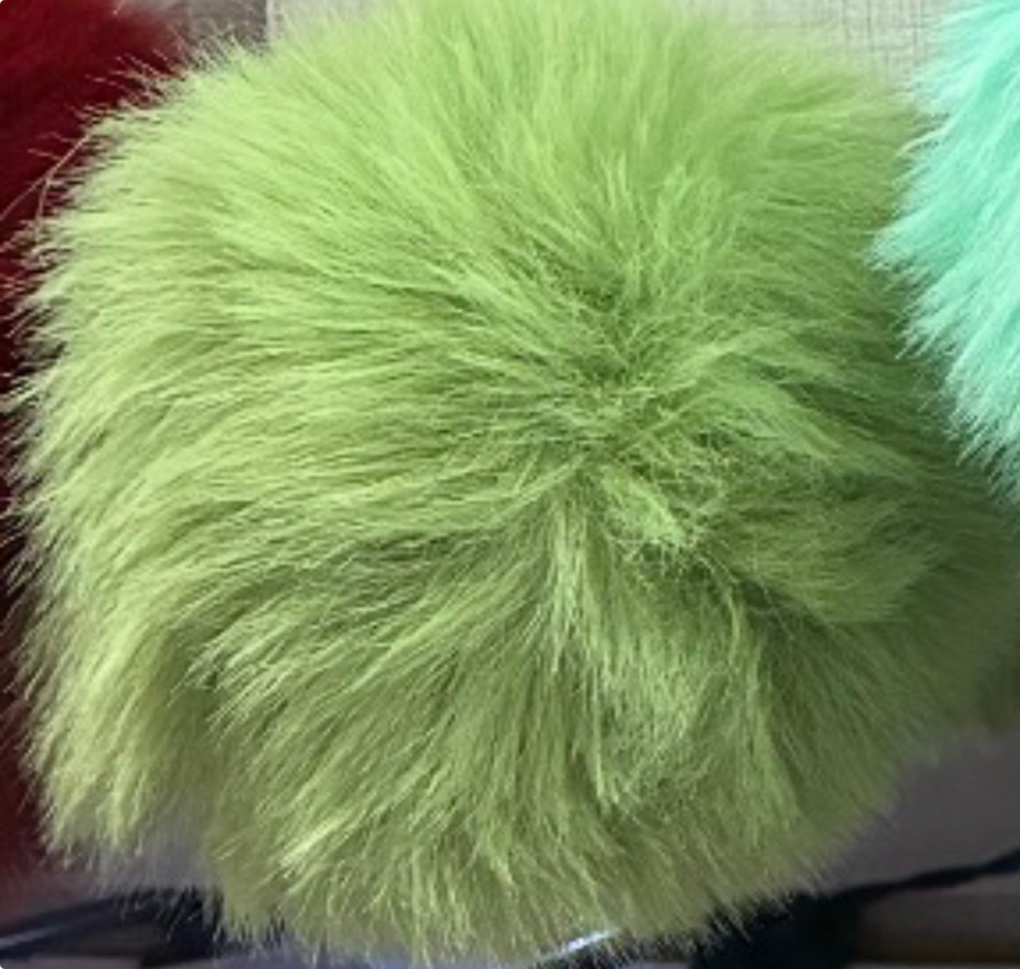 Fluffy Pom Pom Faux with ribbon