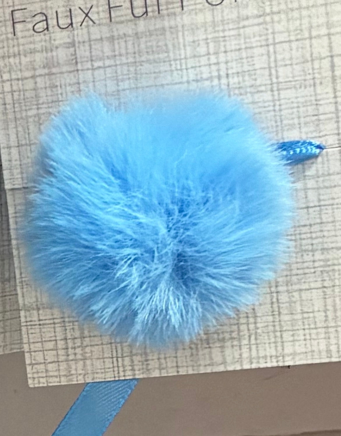 Fluffy Pom Pom Faux with ribbon