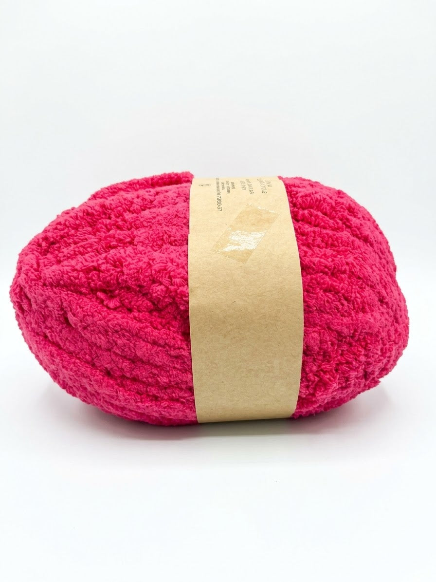 Jumbo Fluffy -Finger Yarn 250g Ball